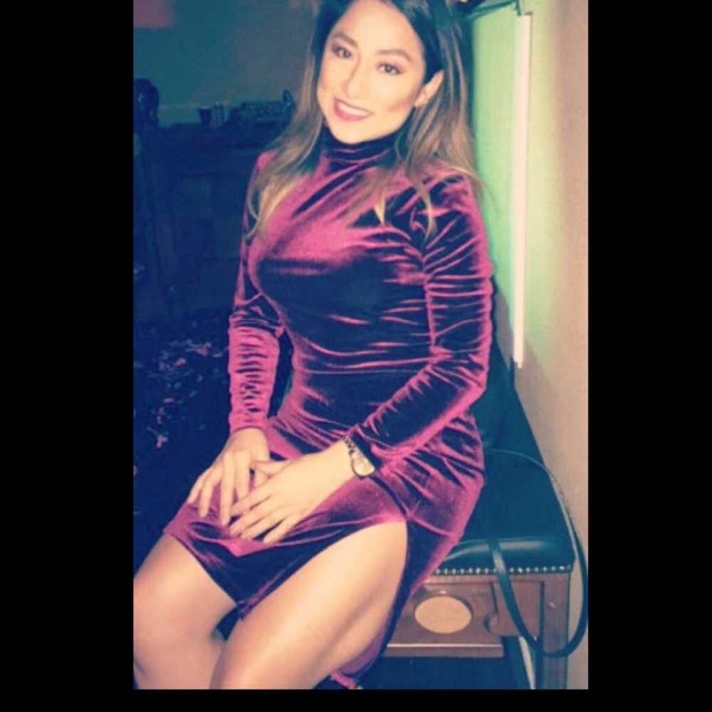 Velvet burgundy dress with slit